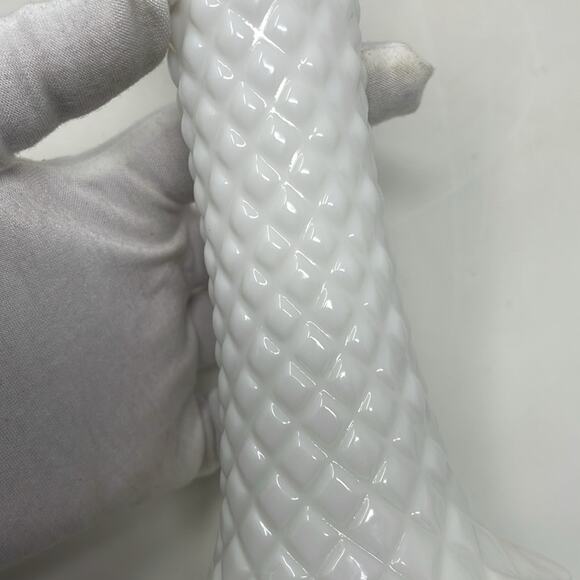 Vintage Randall White Milk Glass Bud Vase - Picture 7 of 7